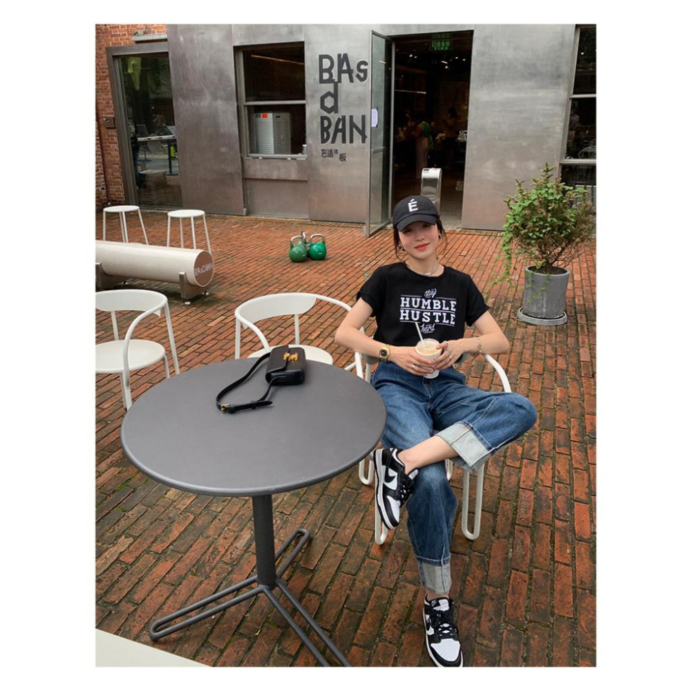 奈看服飾/ 質感超好的植絨字母美式小潮Tee設計磨毛上衣 短袖/t恤-細節圖2