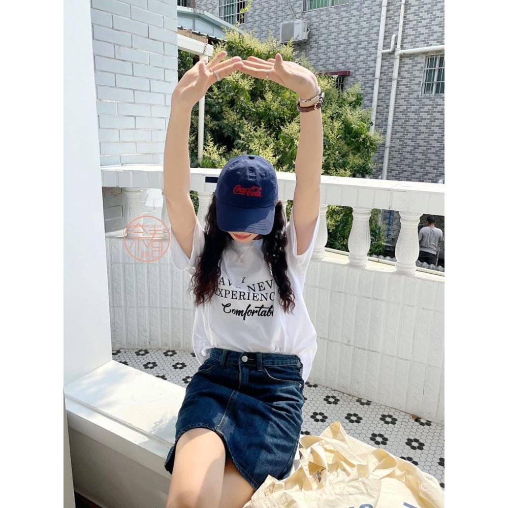 奈看服飾/自定款 韓妞必備極簡三色字母棉質T恤 短袖/T恤 寬鬆-細節圖4