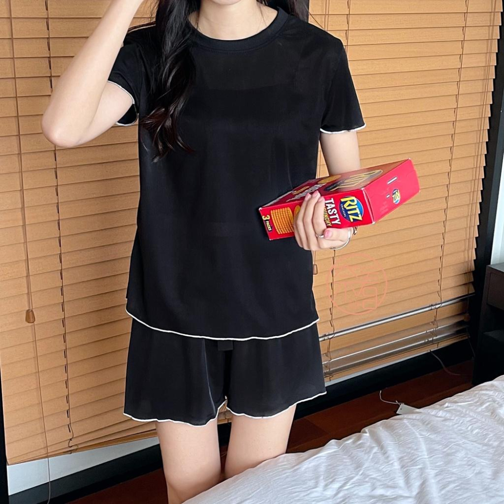 奈看服飾/現貨~二件組滾邊甜美薄款冰絲套裝睡衣/居家服-細節圖8