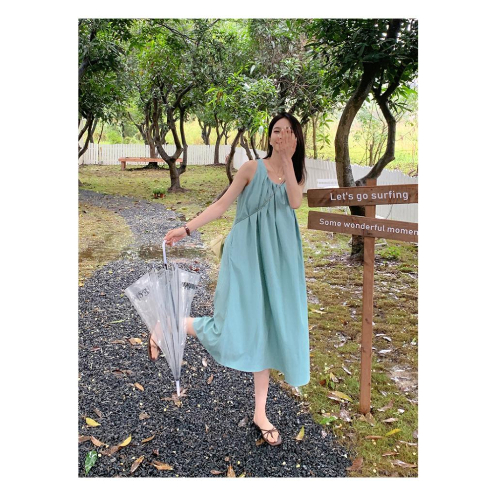 奈看服飾/唯美氣質必買款 美翻baby藍掛脖洋裝裙 度假休閒裙-細節圖7