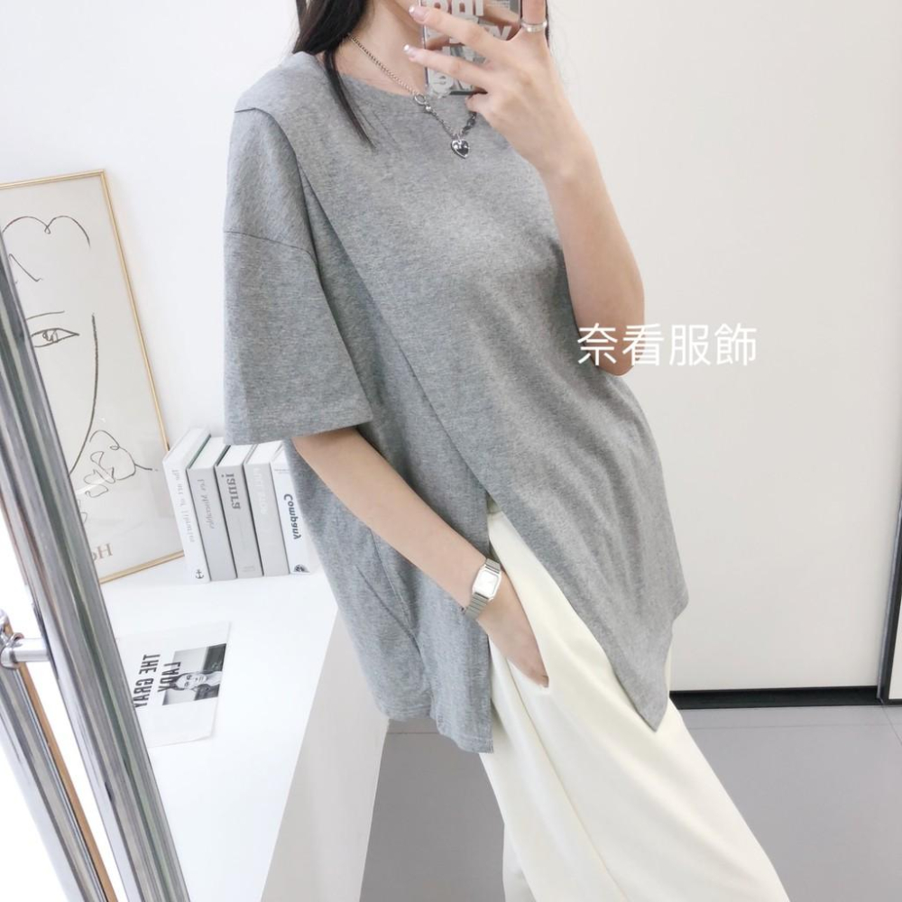奈看自定款/現貨~一衣多穿 瘦瘦側開衩棉質短袖 一路穿到秋天的落肩五分袖T-細節圖2