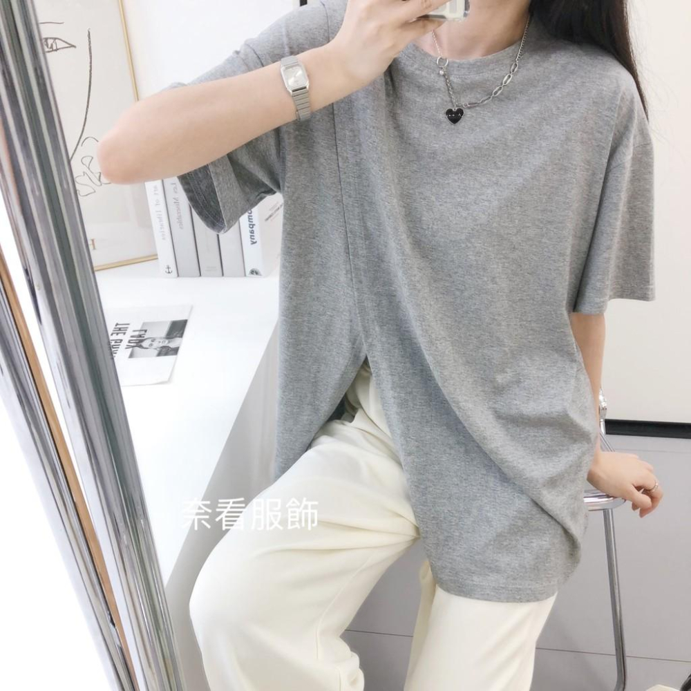 奈看自定款/現貨~一衣多穿 瘦瘦側開衩棉質短袖 一路穿到秋天的落肩五分袖T-細節圖8