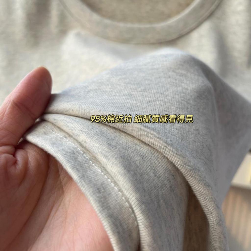 奈看服飾/實拍品質 奶糥95%細膩棉 實拍品質不透光不起毛球質感水滴領tee 三色-細節圖4