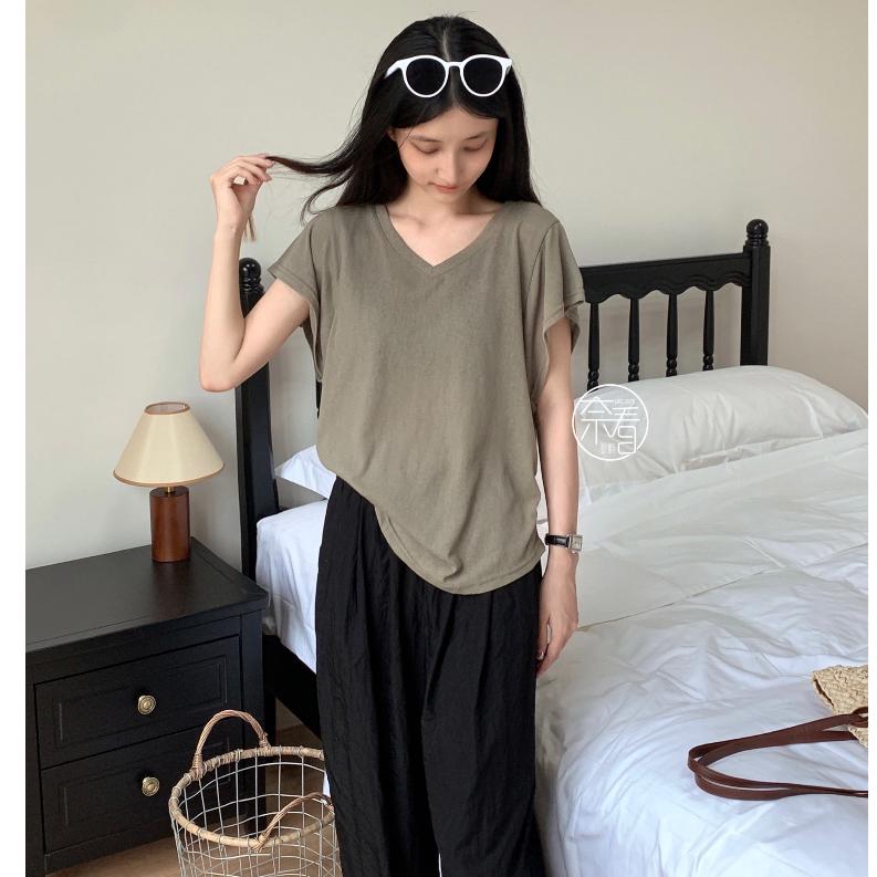 奈看服飾/薄料適合夏天 雪花棉收腰小飛袖 顯瘦肩設計多色可選 T恤 短袖 上衣-細節圖5