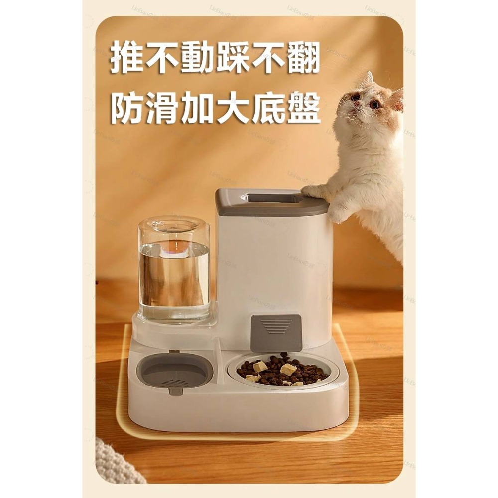 LieBaoの舖🐱台灣現貨🐶加大容量寵物食盆一體式陶瓷飲水雙碗犬貓自動餵食器🎨餵食器🎊飲水器🎊水碗🎊寵物飼料-細節圖4