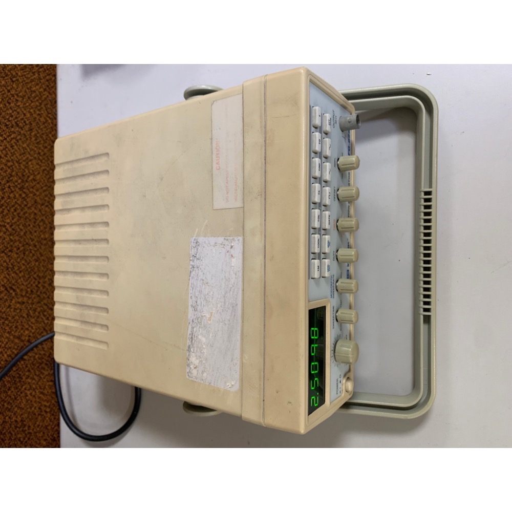 中古 固緯 訊號產生器 CFG-8255A-細節圖3