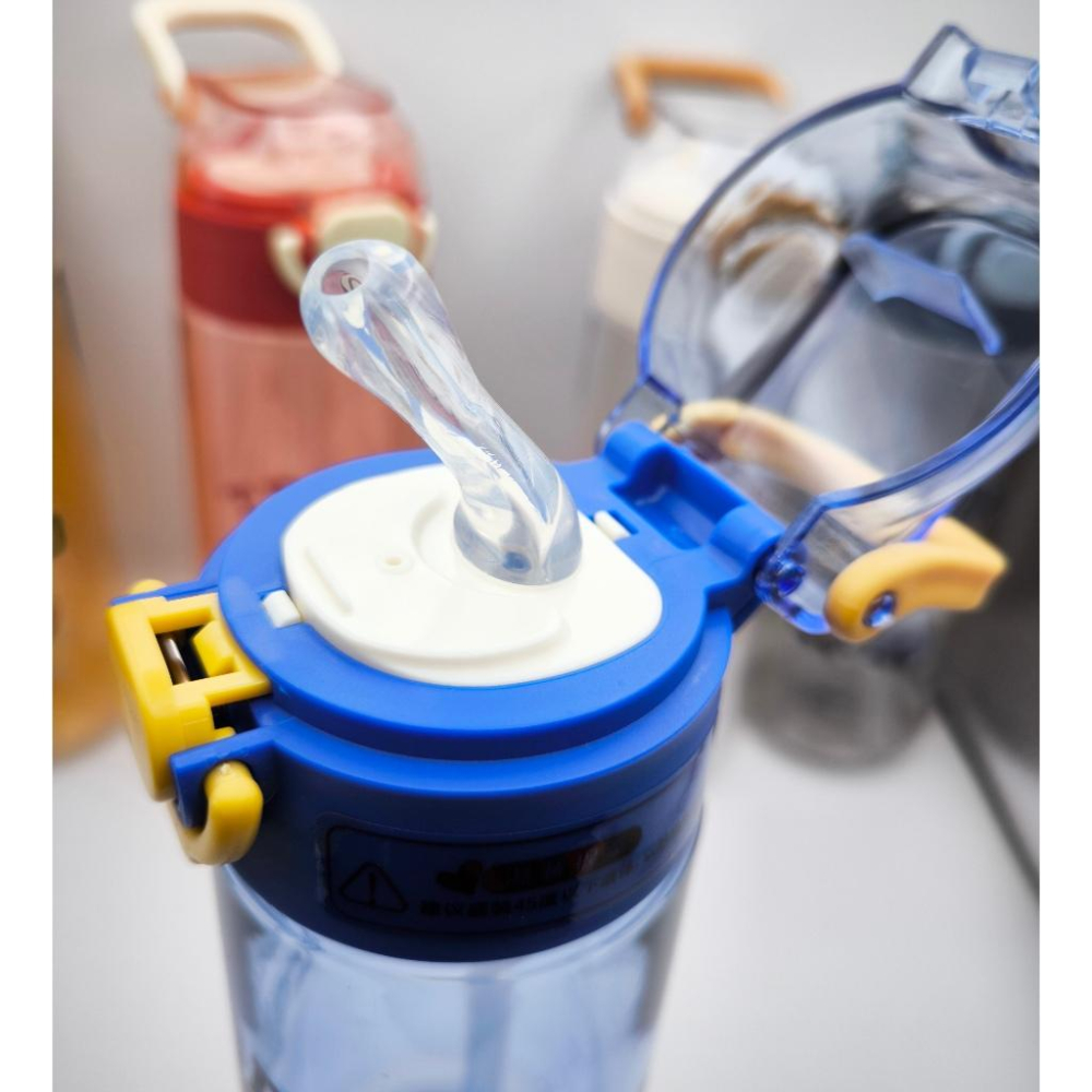 DIYI 彈蓋吸管瓶 運動水壺 600ml 兒童水杯 冷水壼 水瓶 水杯-細節圖4