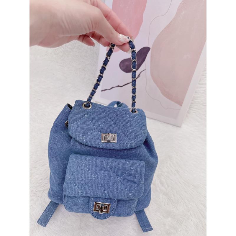 YAN女裝現貨 雅和小眾背包女百搭時尚今年流行牛仔布菱格鎖扣休閒繡線雙肩包 後背包 小背包 ootd aifei-細節圖2