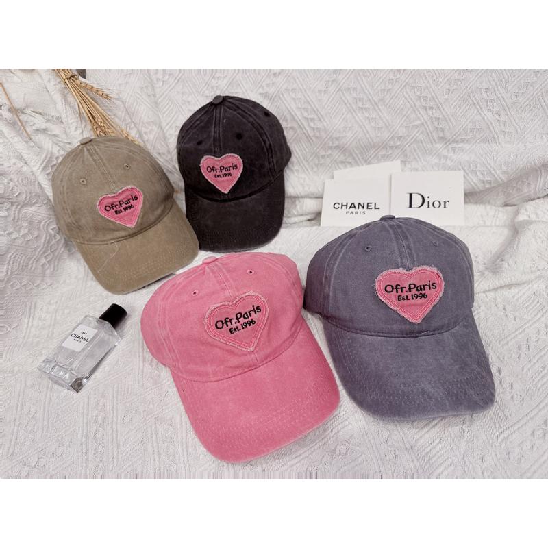 🆈🅰🅽現貨實拍  芭比風 帽子女夏日繫復古休閒水洗做舊愛心貼布鴨舌帽韓版軟頂可愛棒球帽-細節圖2