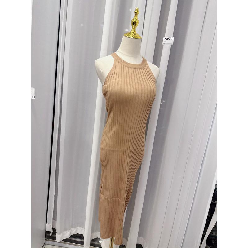 現貨～削肩坑條針織長洋 孕婦也可穿 長裙 大尺碼-細節圖2