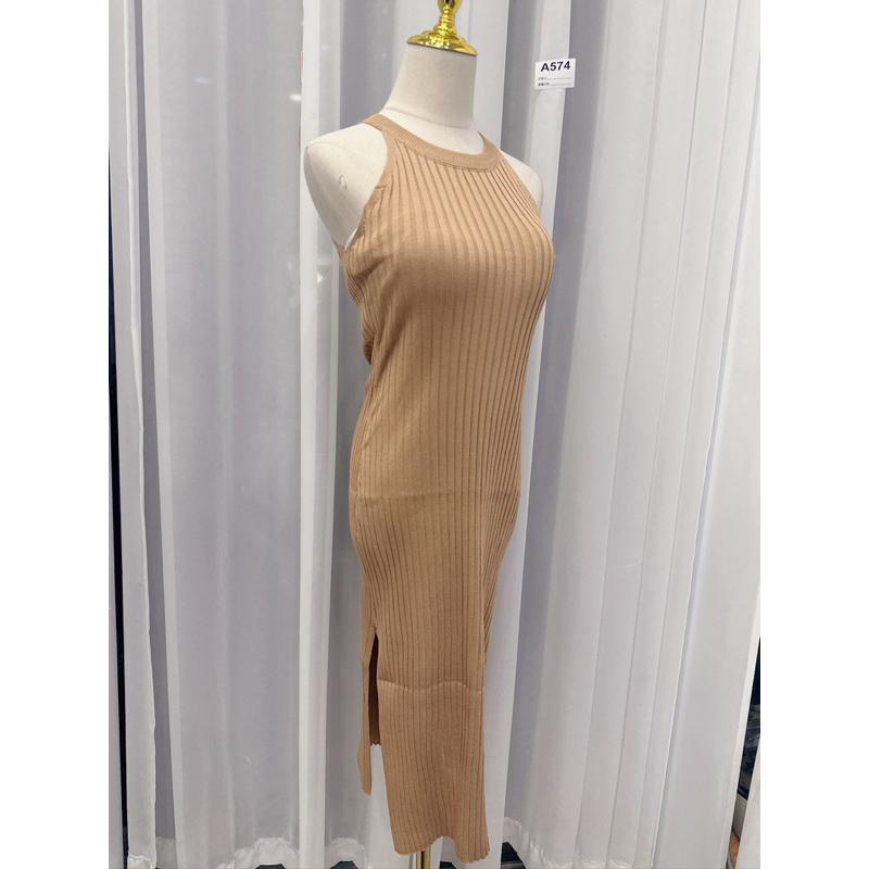 現貨～削肩坑條針織長洋 孕婦也可穿 長裙 大尺碼-細節圖3