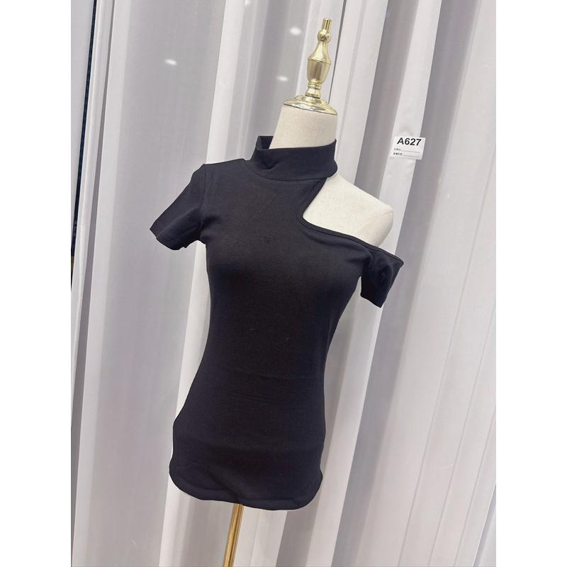 YAN現貨實拍 ootd自訂款洋裝 造型洋裝 獨家款 顯瘦 辣妹 約會-細節圖2