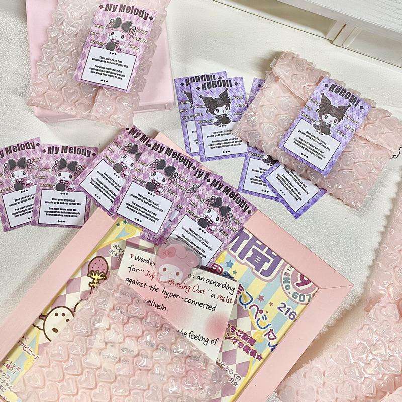 🆈🅰🅽現貨實拍 網拍必備 粉紅愛心氣泡袋 氣泡膜 氣泡信封 小卡卡套禮品包裝袋防震防水咕卡 泡泡袋 氣泡-細節圖3