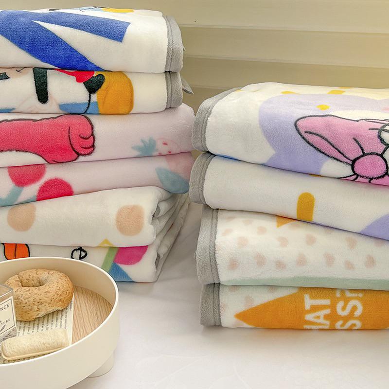 🆈🅰🅽現貨實拍 卡通 幼兒園 幼稚園 毛毯 沙發 棉被 法蘭絨 交換禮物 兒童毛毯 牛奶絨休閒 蓋毯 托嬰 午睡毯 毯子-細節圖5