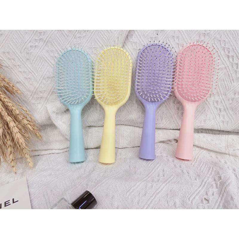 🆈🅰🅽現貨實拍 韓國糖果色梳子 糖果色氣墊梳子 耐用髮梳 防水頭梳 頭皮按摩梳-細節圖2