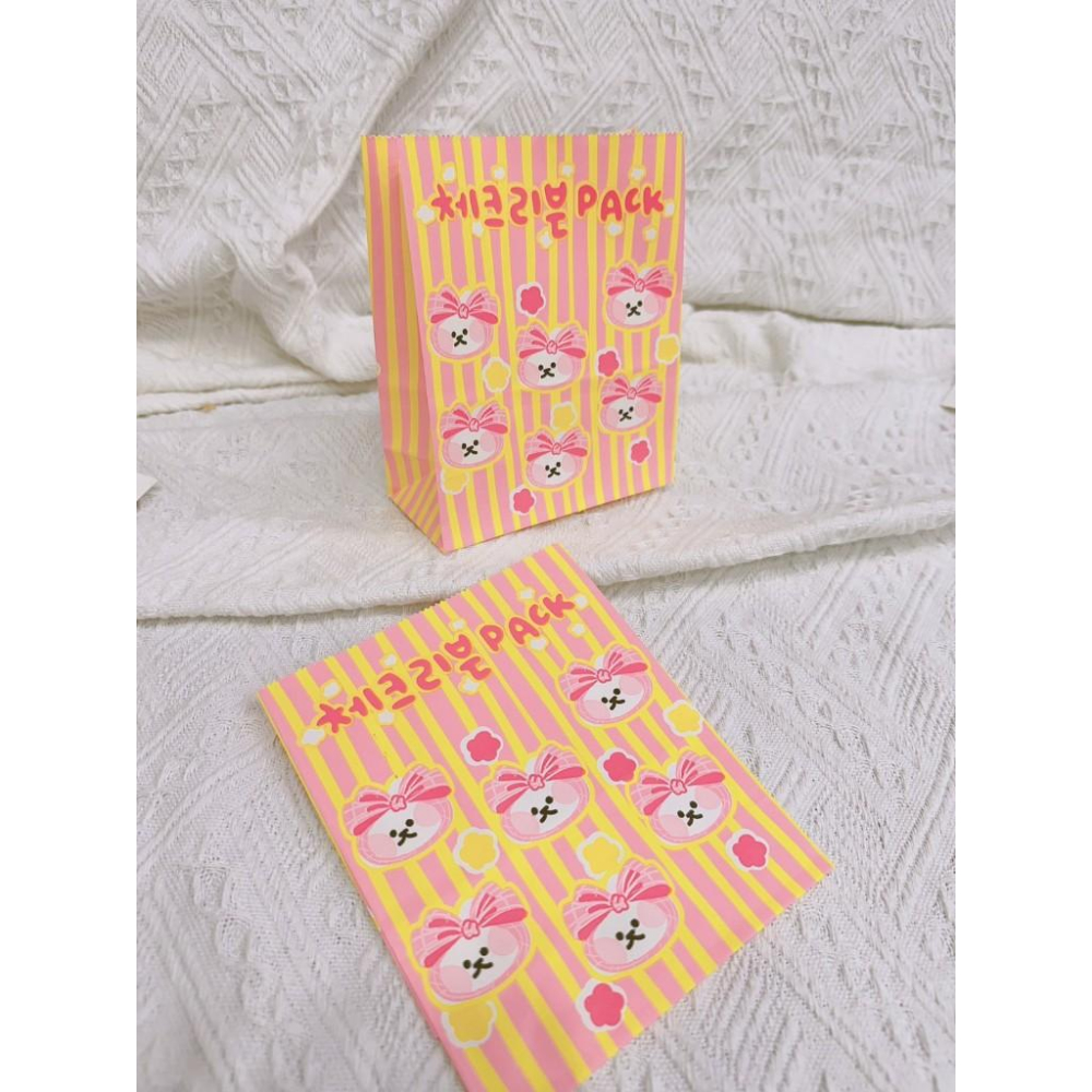 🆈🅰🅽現貨實拍 韓國版簡約ins紙質收納袋卡通可愛軟萌貓咪迷你紙袋擺拍裝飾道具  禮品包裝 小禮物紙袋 整理袋子 紙袋-細節圖2