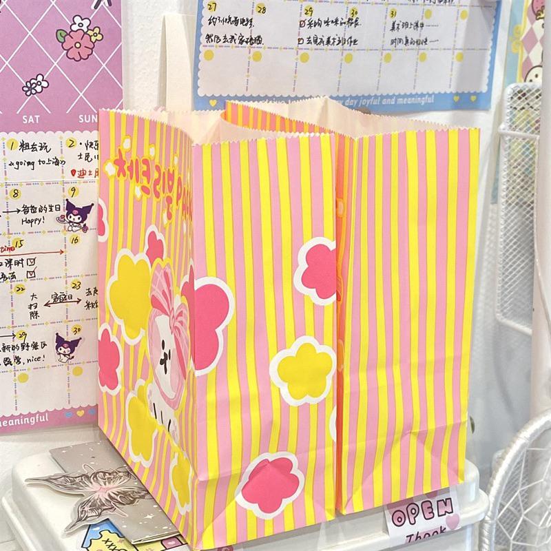 🆈🅰🅽現貨實拍 韓國版簡約ins紙質收納袋卡通可愛軟萌貓咪迷你紙袋擺拍裝飾道具  禮品包裝 小禮物紙袋 整理袋子 紙袋-細節圖4