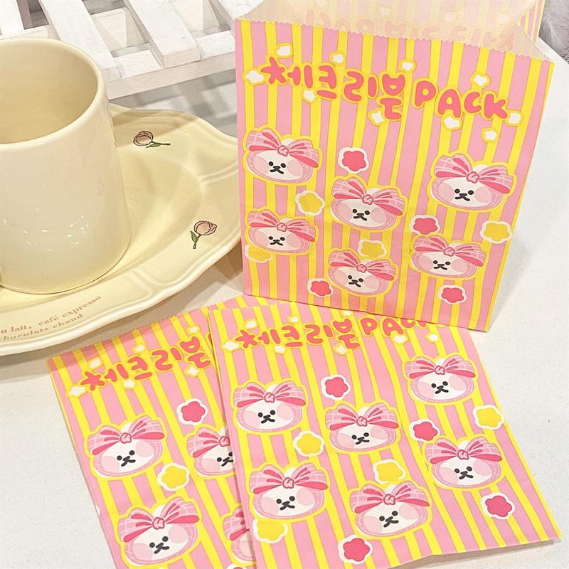 🆈🅰🅽現貨實拍 韓國版簡約ins紙質收納袋卡通可愛軟萌貓咪迷你紙袋擺拍裝飾道具  禮品包裝 小禮物紙袋 整理袋子 紙袋-細節圖5