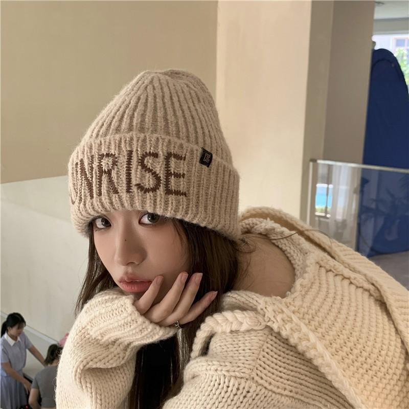 🆈🅰🅽現貨實拍  針織毛帽 針織帽女秋冬保暖包頭冷帽韓版百搭街頭潮牌毛帽凹造型顯臉小 秋冬-細節圖4