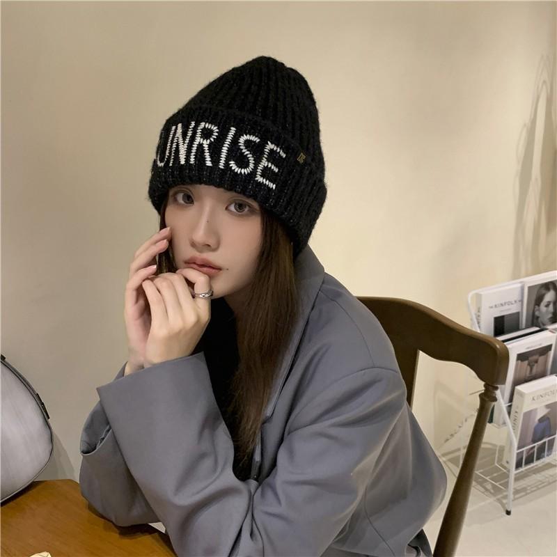 🆈🅰🅽現貨實拍  針織毛帽 針織帽女秋冬保暖包頭冷帽韓版百搭街頭潮牌毛帽凹造型顯臉小 秋冬-細節圖7