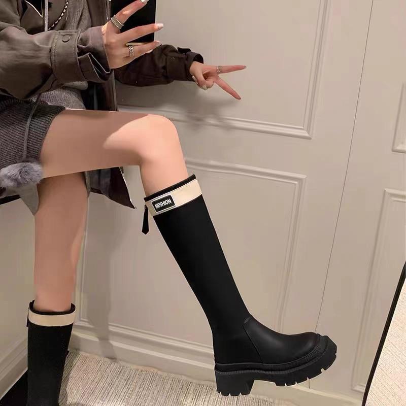 🆈🅰🅽現貨實拍 黑色長靴女2023秋冬新款拼色字母休閒長靴英倫風厚底高筒騎士靴-細節圖5