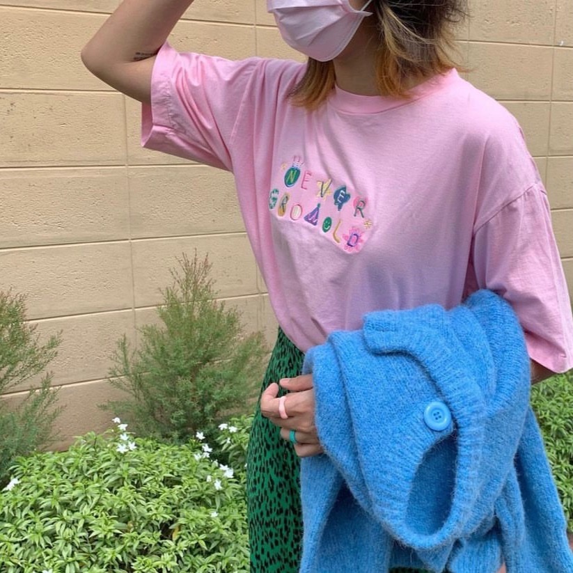 [DAUGHTERSTUFFS] 服飾 短袖 泰國品牌 女生上衣 刺繡衣服 泰國代購 衣服 泰國 偷偷摸摸 🐢-細節圖3