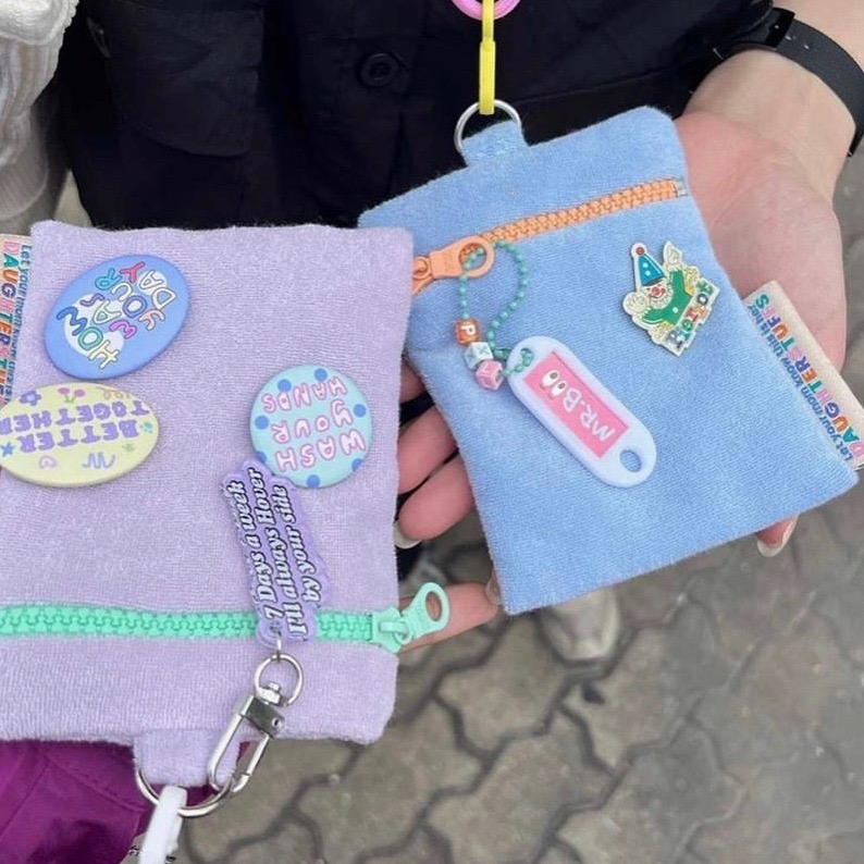 [DAUGHTERSTUFFS] 胸章 胸針 別針 裝飾 小物 小包包 文創 泰國 泰國代購 偷偷摸摸🐢-細節圖3