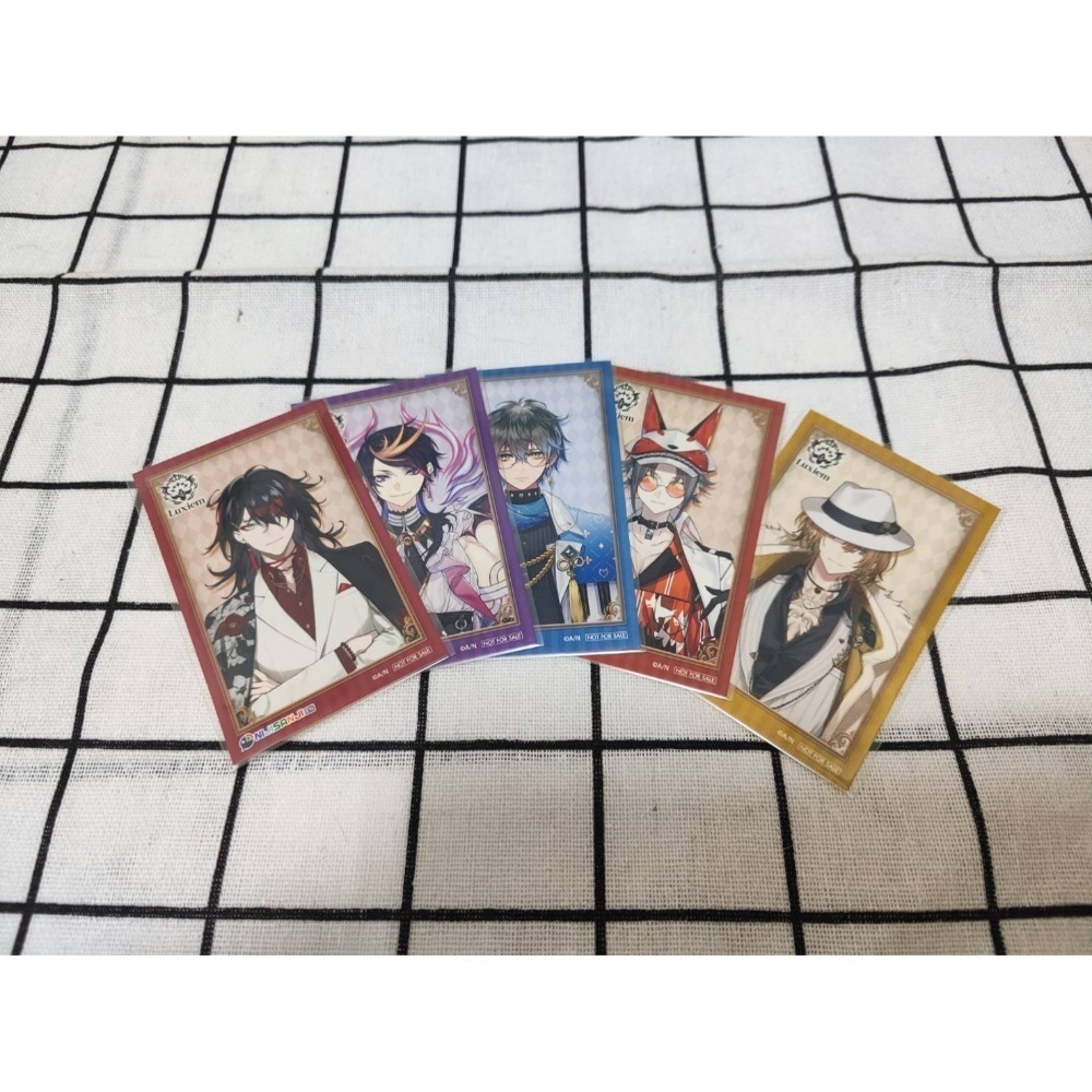 (出清、現貨) 日版 彩虹社 EN Luxiem  Noctyx 立牌 徽章 吊飾 特典-規格圖1