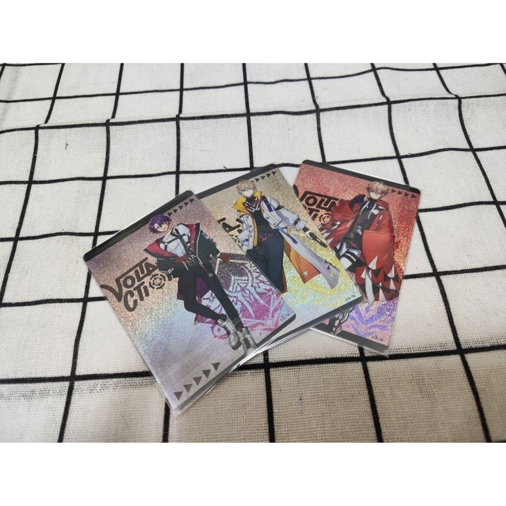 (出清、現貨) 日版 彩虹社 EN Luxiem  Noctyx 立牌 徽章 吊飾 特典-規格圖1