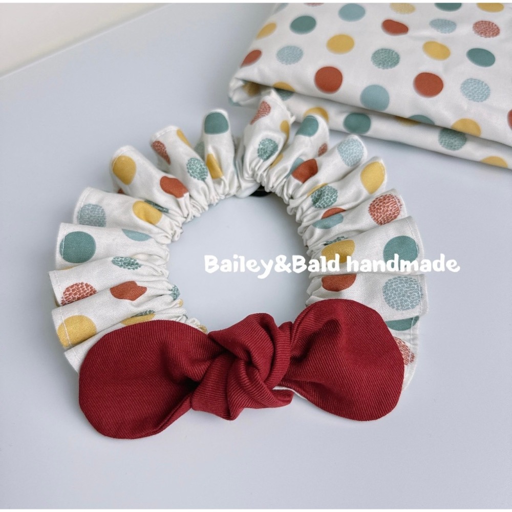 聖誕節-復古點點|寵物花圈|貝利和光頭妹手作領巾-細節圖2