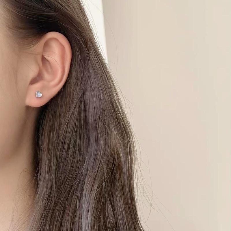 【LTMK】 現貨  | B5 | 925 純銀 迷你愛心月光石 耳環 鎖珠耳環 鎖式耳環 耳釘 耳針 細針-細節圖8