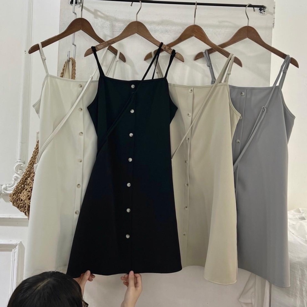 janouseᰔ-素面排釦細肩短洋(附小包) 4 COLORS ! 素面氣質短洋 / 日系洋裝 / 短洋裝-細節圖2