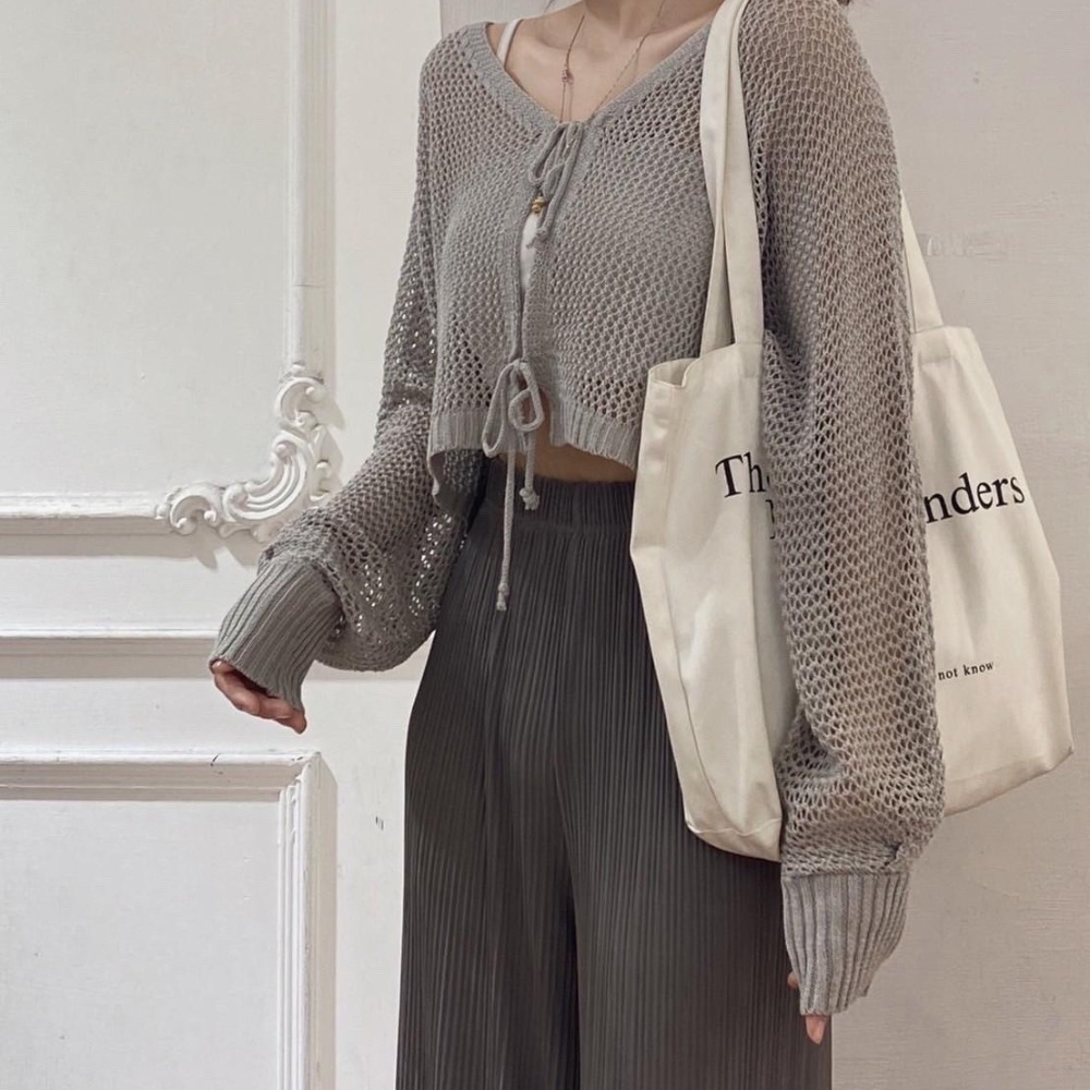 janouseᰔ- 雙綁帶針織洞洞針織上衣 披肩防曬鏤空短版外套 上衣 女裝 衣服 罩衫 防曬外套-細節圖2