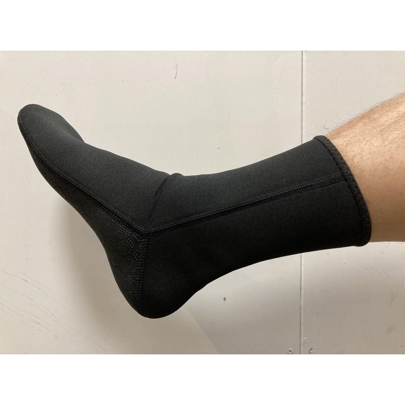 ❤️現貨❤️ 2.5mm潛水襪-細節圖2