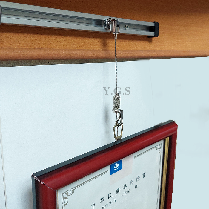 Y.G.S~掛畫五金~GS-100RB扣環鋼索五金掛畫器 軌道開口需有8mm-細節圖3