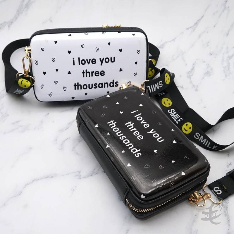 📷很堅固📷韓版百搭相機包 單肩包 手機包 硬殼包 化妝品包 收納包 造型包 生日禮物 交換禮物 小廢包【毛毛的店】-細節圖2