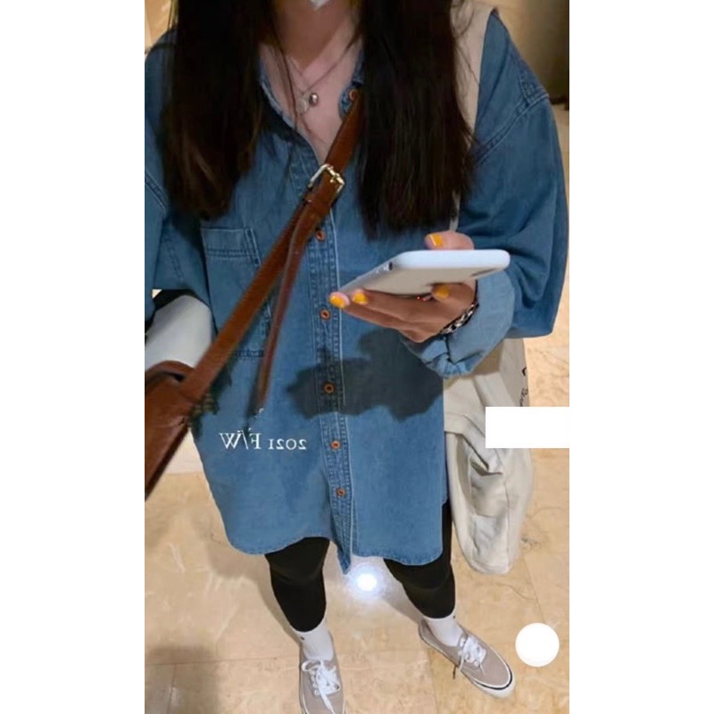 蘿絲車庫：現貨 秋季🍂 文青感男友風牛仔襯衫外套-細節圖3