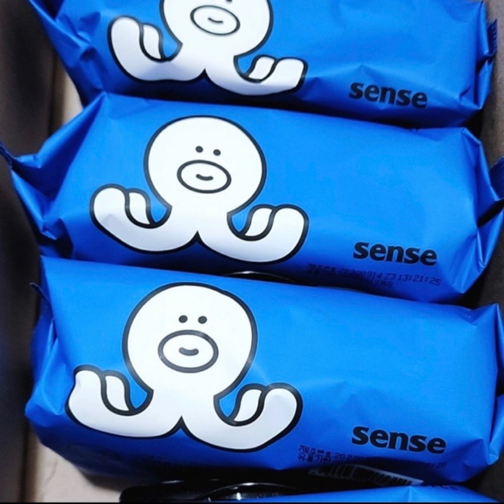 蘿絲車庫：現貨 可愛小章魚圖案 sense 掀蓋式濕紙巾 100抽/10包-細節圖7