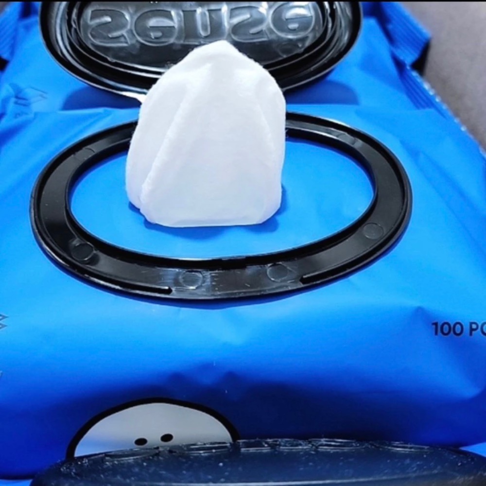 蘿絲車庫：現貨 可愛小章魚圖案 sense 掀蓋式濕紙巾 100抽/10包-細節圖9