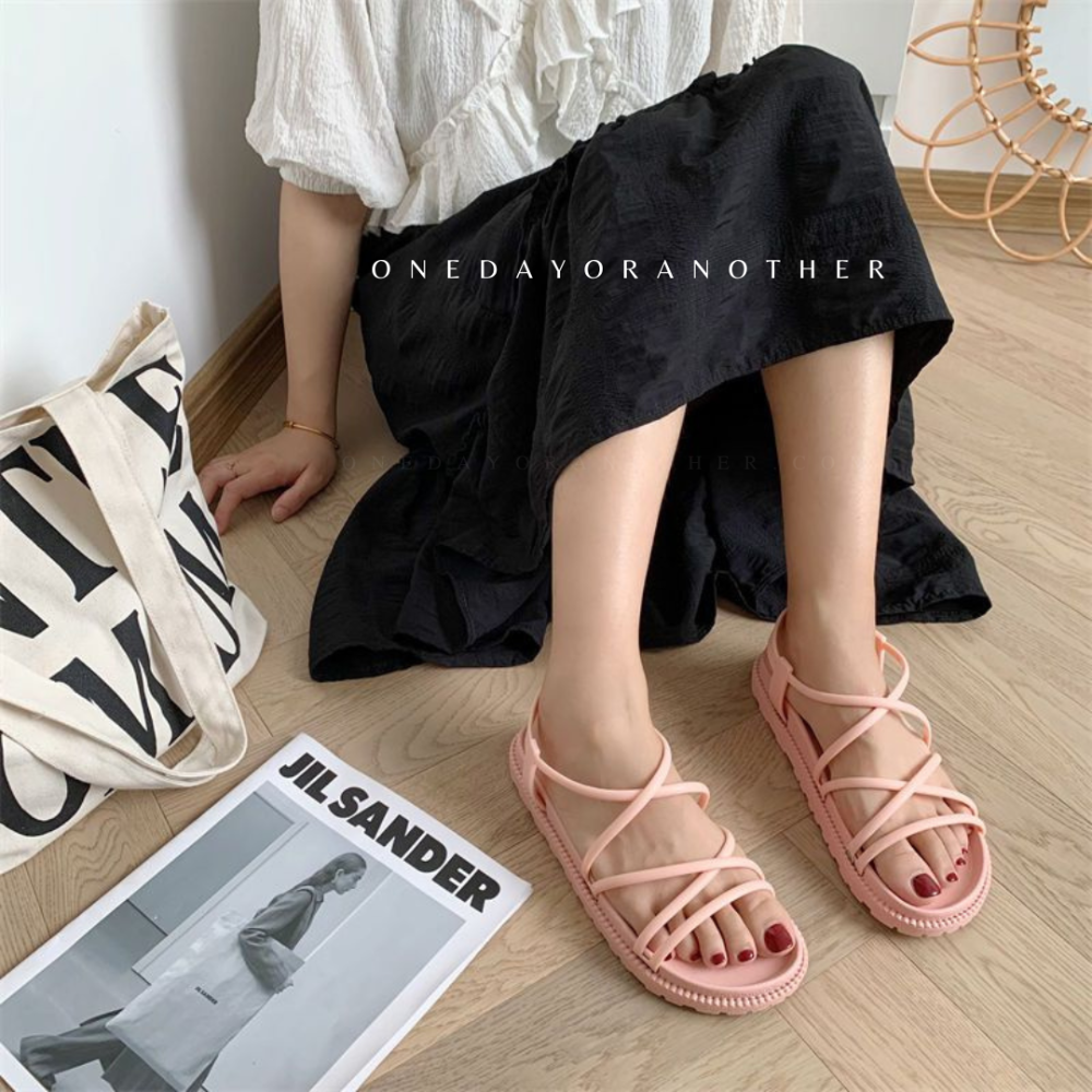 防水涼鞋 整雙防水 交叉細帶涼鞋 羅馬涼鞋女 平底厚底涼鞋 鬆糕學生涼鞋 百搭平底涼鞋 原宿風涼鞋 厚底涼鞋防滑鞋-細節圖5