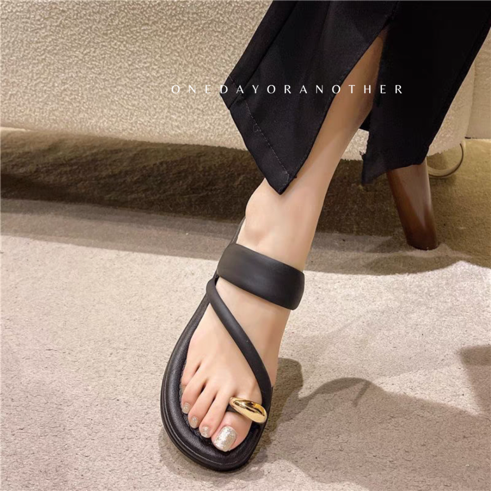 女神必備 防水 細帶線條 斜線 套趾夾趾 一字 編織 沙灘拖 羅馬涼鞋 夾腳拖鞋 平底低跟 涼鞋 QQ3089-細節圖5