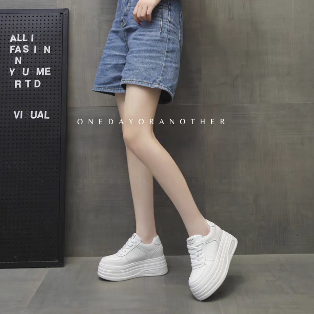 小隻女心機必備♥️厚底小白鞋 休閒鞋 增高鞋 內增高女鞋 鬆糕鞋 厚底小白鞋 防滑 舒適柔軟 增高 厚底 學生鞋6803-細節圖3