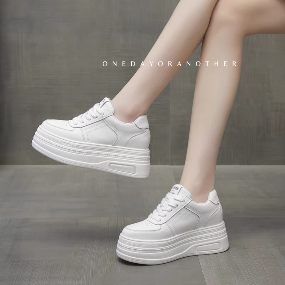 小隻女心機必備♥️厚底小白鞋 休閒鞋 增高鞋 內增高女鞋 鬆糕鞋 厚底小白鞋 防滑 舒適柔軟 增高 厚底 學生鞋6803-細節圖4