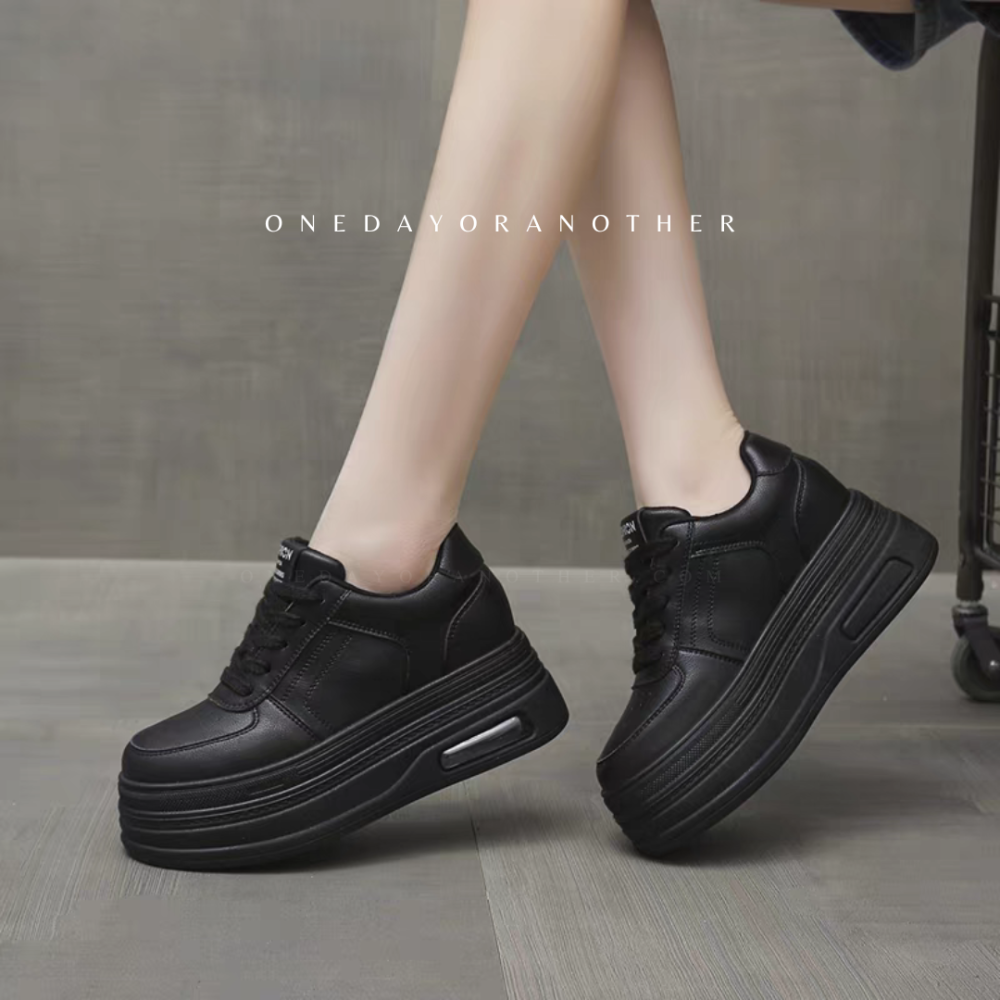 小隻女心機必備♥️厚底小白鞋 休閒鞋 增高鞋 內增高女鞋 鬆糕鞋 厚底小白鞋 防滑 舒適柔軟 增高 厚底 學生鞋6803-細節圖7