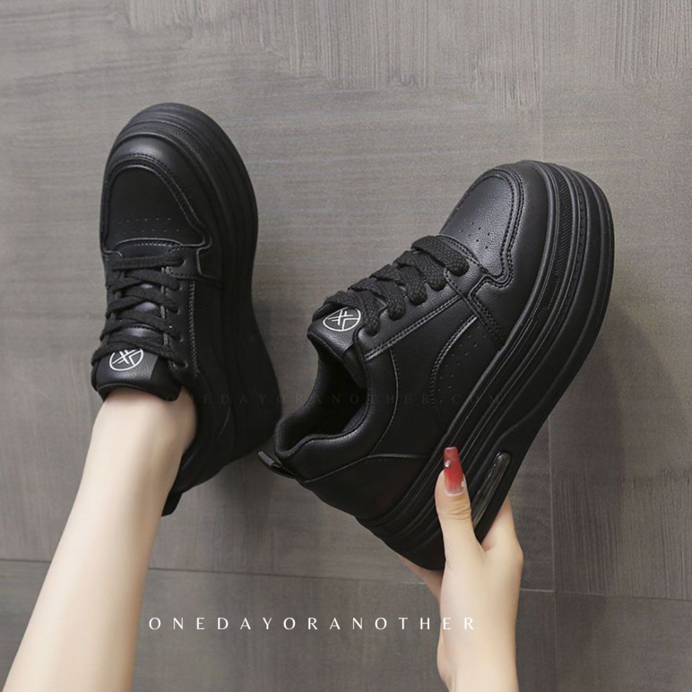 小隻女心機必備♥️厚底小白鞋 休閒鞋 增高鞋 內增高女鞋 鬆糕鞋 厚底小白鞋 防滑 舒適柔軟 增高 厚底 學生鞋6803-細節圖8