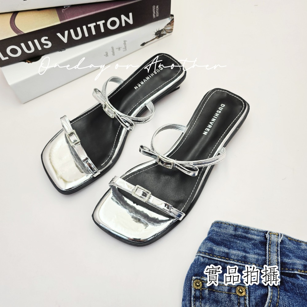 韓國東大門 立體蝴蝶結涼拖鞋 一字二字 外出拖鞋 溫柔仙女風 粗跟高跟鞋 百搭涼鞋 露趾涼鞋 通勤度假涼拖 116-規格圖7