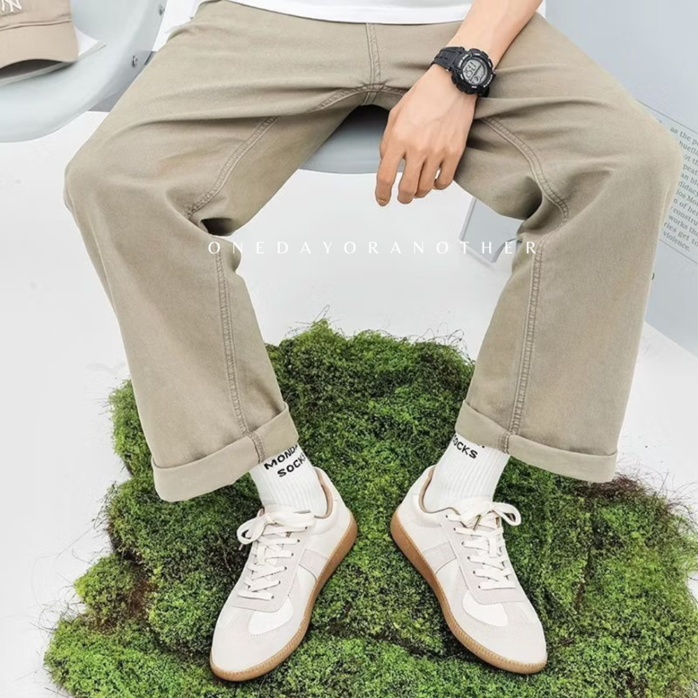 大尺碼36-44 韓國東大門 德訓小白鞋 韓版ins潮 情侶款 舒適透氣 軟底 小白鞋 網美鞋 帆布鞋 平底鞋 D02W-細節圖4