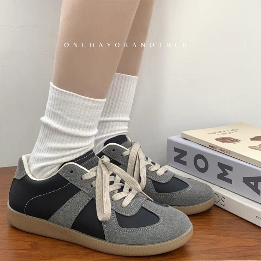 大尺碼36-44 韓國東大門 德訓小白鞋 韓版ins潮 情侶款 舒適透氣 軟底 小白鞋 網美鞋 帆布鞋 平底鞋 D02W-細節圖7