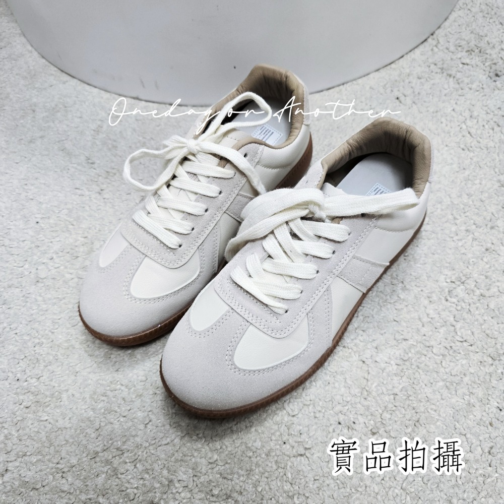 大尺碼36-44 韓國東大門 德訓小白鞋 韓版ins潮 情侶款 舒適透氣 軟底 小白鞋 網美鞋 帆布鞋 平底鞋 D02W-規格圖9