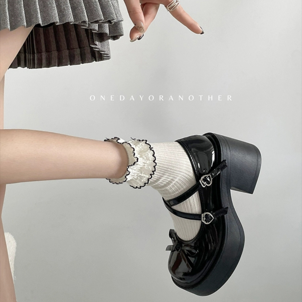 Jennie同款♥️韓國東大門 蝴蝶結 軟皮革 復古 溫柔 厚底鞋 增高 學院風 設計款 芭蕾舞鞋 瑪麗珍鞋 D5566-細節圖7